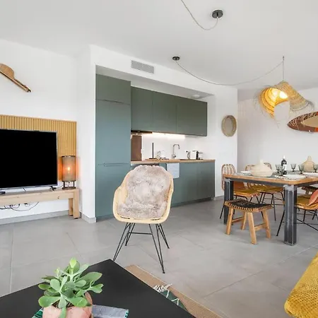 L'horizon T4 Vue Rooftop Balcon Garages * Agde