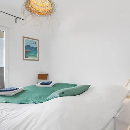 Apartamento L'horizon T4 Vue Rooftop Balcon Garages *