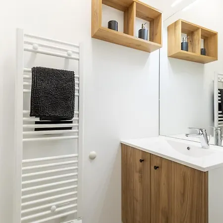 L'horizon T4 Vue Rooftop Balcon Garages Apartamento