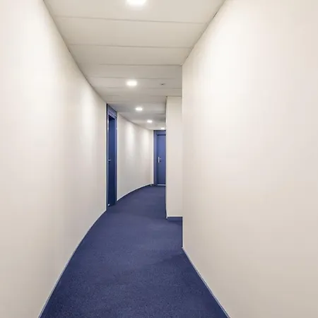 L'horizon T4 Vue Rooftop Balcon Garages Apartamento *