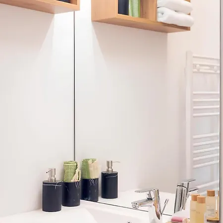 Apartment L'horizon T4 Vue Rooftop Balcon Garages Agde