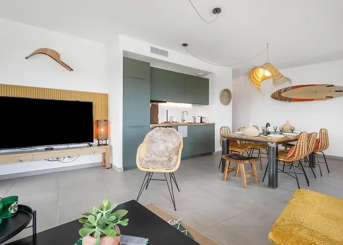 L'horizon T4 Vue Rooftop Balcon Garages * Agde